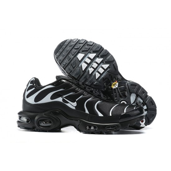 Perfectkicks (M) Nike Air Max Plus Tn Black Grey Shoes 852630-038