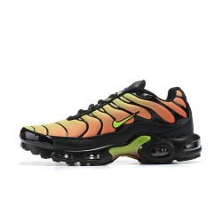 Perfectkicks (M) Nike Air Max Plus Tn Black Yellow Shoes AQ9979-001