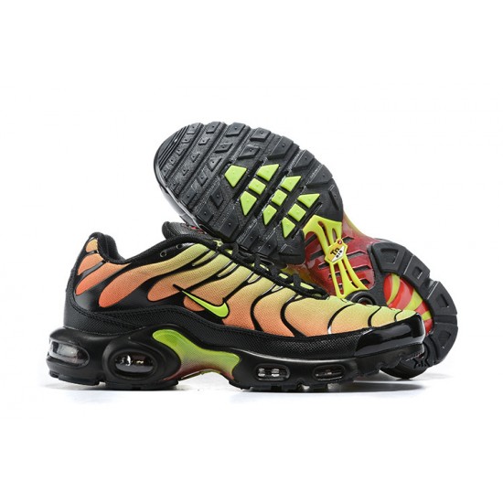 Perfectkicks (M) Nike Air Max Plus Tn Black Yellow Shoes AQ9979-001