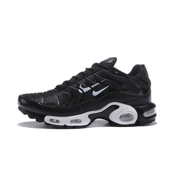 Perfectkicks (M) Nike Air Max Plus Tn Black and White Shoes