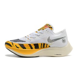 Perfectkicks (W/M) Nike ZoomX VaporFly NEXT White Orange Shoes 